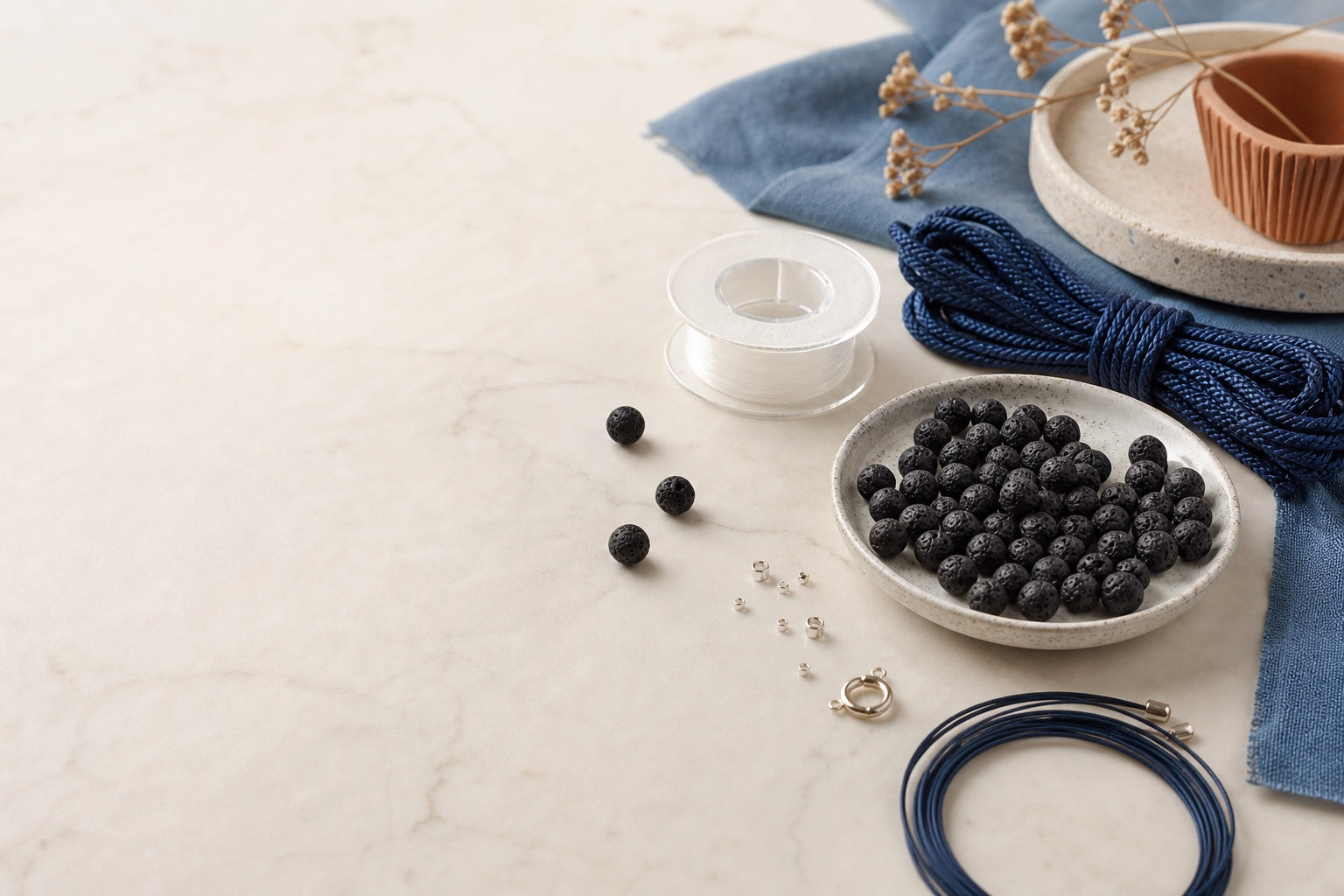 Perles de lave avec fil élastique, cordon et câble de bijouterie